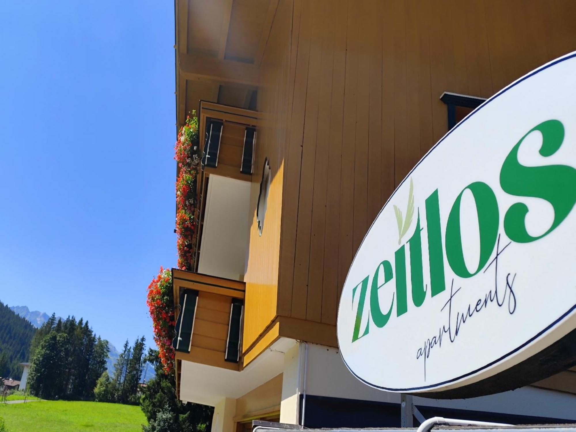 Zeitlos Apartments แกร์ลอส ภายนอก รูปภาพ