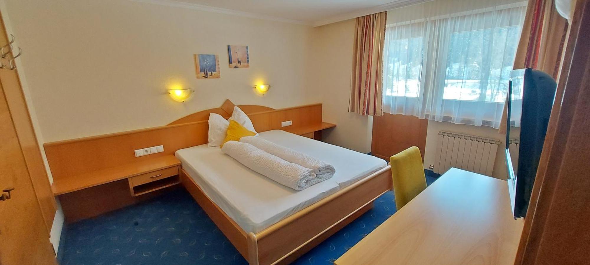 Zeitlos Apartments แกร์ลอส ห้อง รูปภาพ